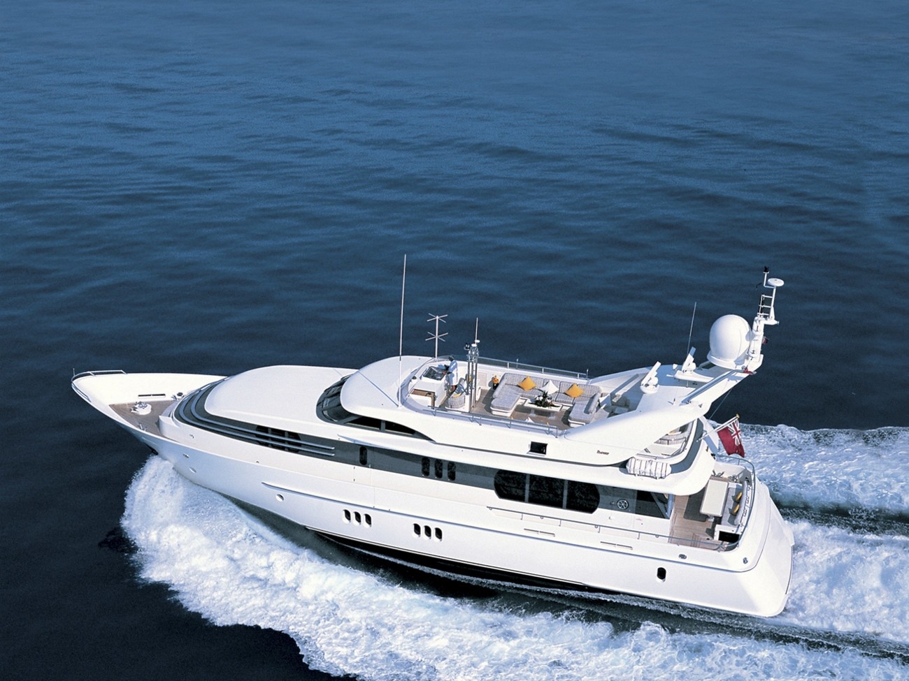Yacht La Mascarade, Feadship CHARTERWORLD Luxury Superyacht Charters